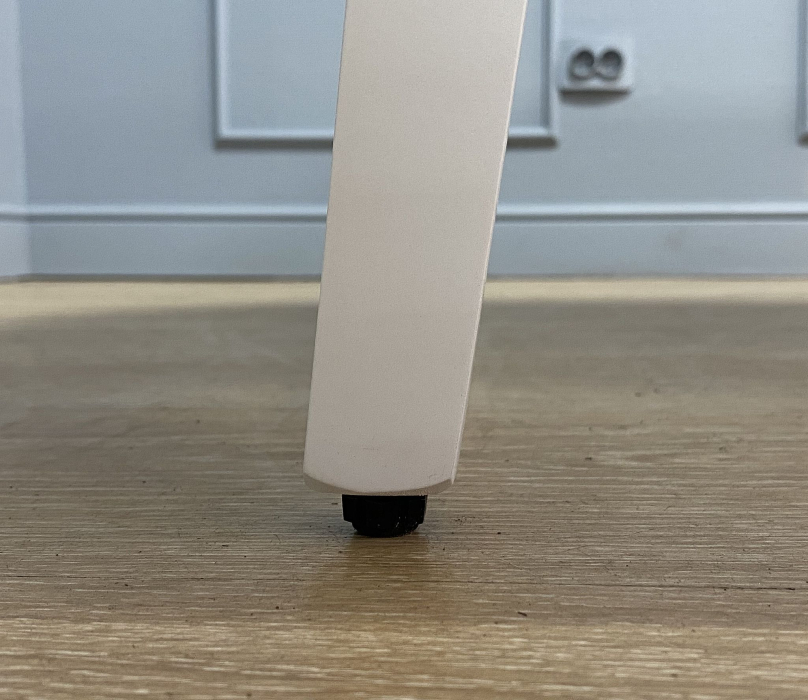 Обеденные столы, Стол Kenner 1300M раздвижной, стекло глянец